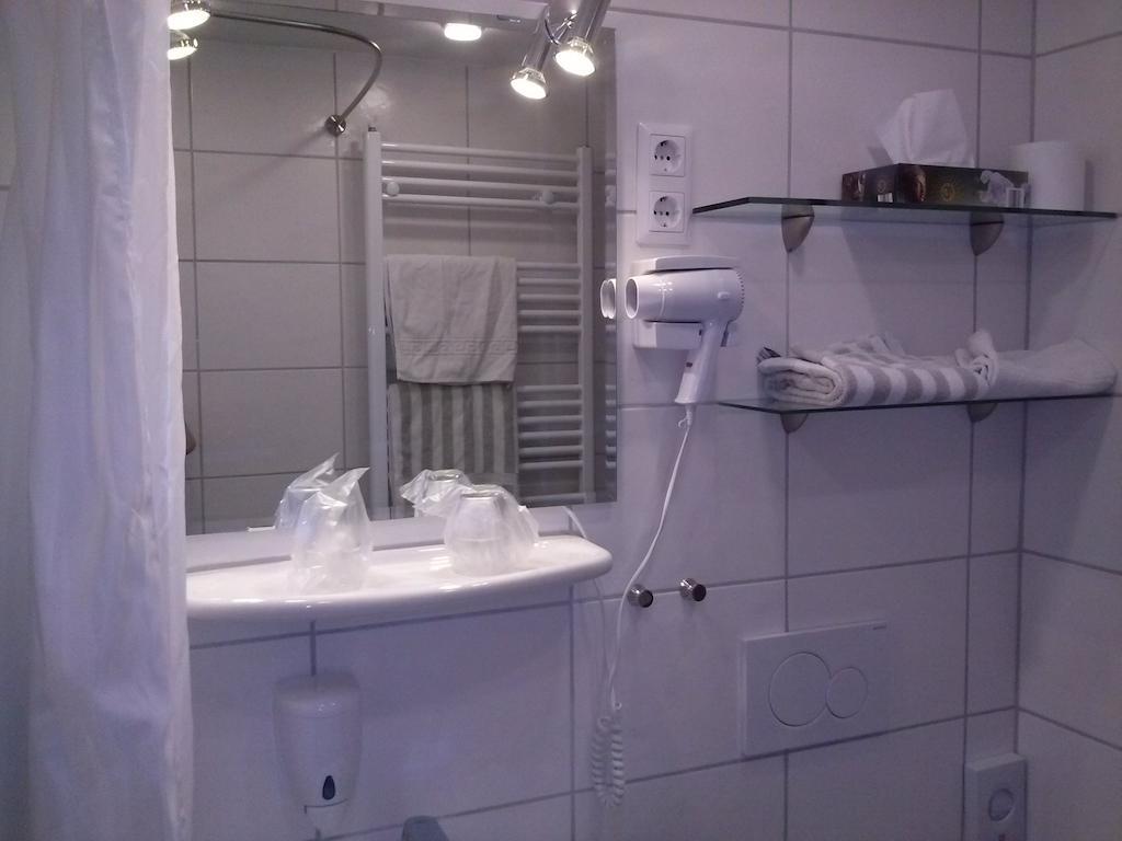 Hotel Garni Am Bowenberg Niederzissen Værelse billede